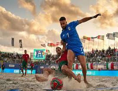 Beach Soccer LND – Presentata a Lanciano la stagione 2024 La presentazione del campionato di Beach Soccer FIGC-Lega Nazionale Dilettanti ha evidenziato l'importanza e la crescita continua della disciplina. Con nuove location, competizioni innovative e una partecipazione sempre maggiore, il Beach Soccer si conferma un vanto dello sport italiano. 