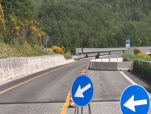 Isernia,variante SS/17 km 5+700 da mesi interrotta per frana con viabilità alternata. L’Anas annuncia che il tratto di strada sarà ripristinato entro l’estate 2021